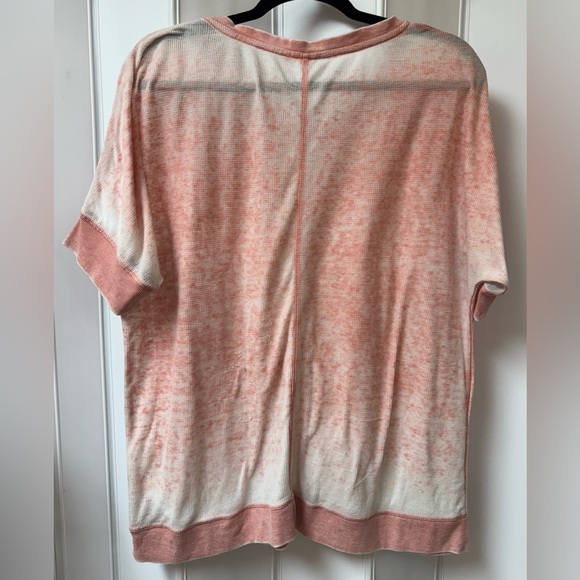 Jane and Delancey Women's Pink and White Short Sleeve Thermal Knit Top Size L - Picture 2 of 5